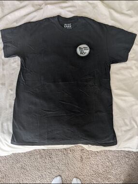 Rest Easy Men's Black Short-Sleeve Graphic Tee